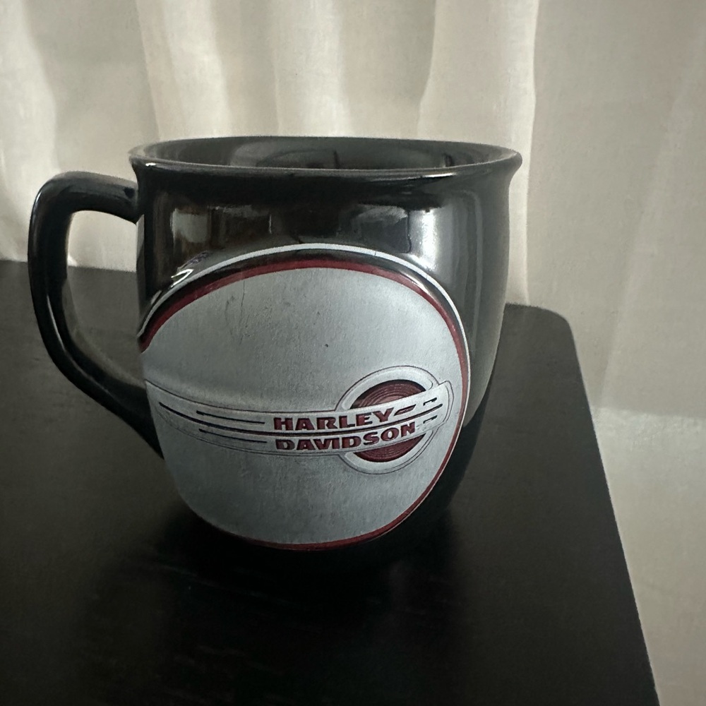 Harley-Davidson Black and Gray Coffee Mug